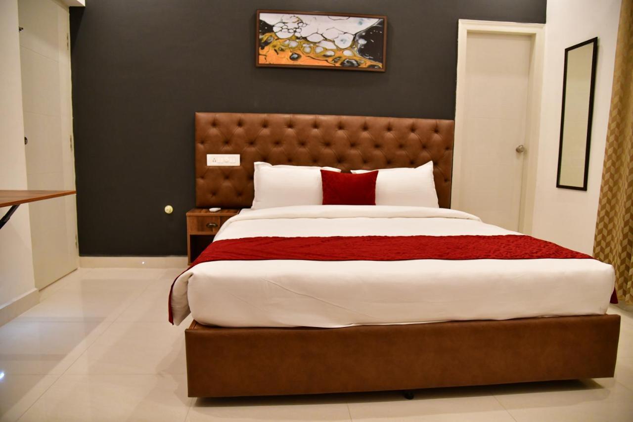Xcel Luxury Hotel Apartments-Home Living Redefined Maisur Dış mekan fotoğraf