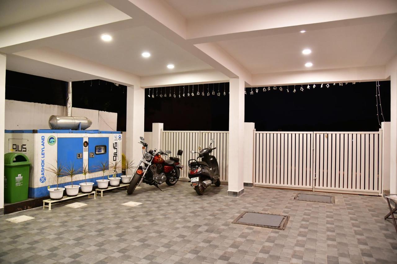 Xcel Luxury Hotel Apartments-Home Living Redefined Maisur Dış mekan fotoğraf
