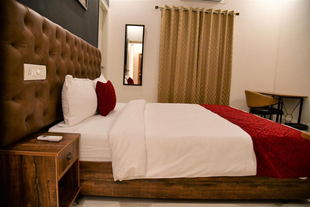 Xcel Luxury Hotel Apartments-Home Living Redefined Maisur Dış mekan fotoğraf